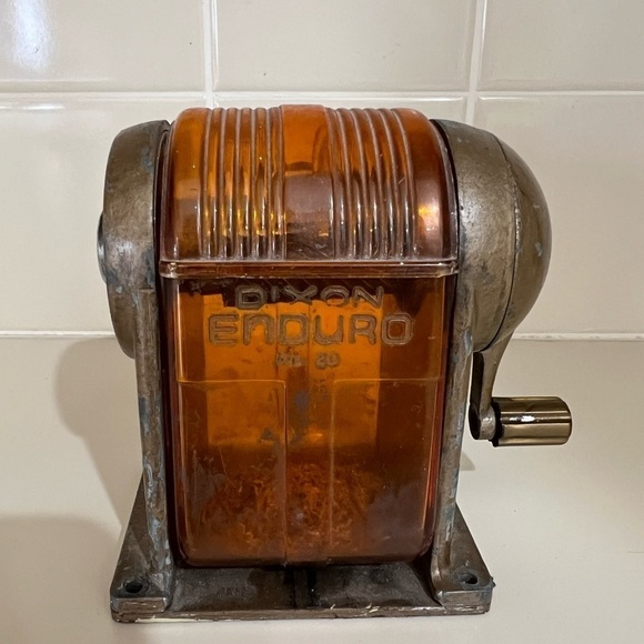 1960s Vintage Dixon‎ Enduro Table Mount Pencil Sharpener Amber Version Model #20 - Picture 3 of 7